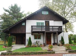 746 Holmdel Rd, Holmdel, NJ 07733