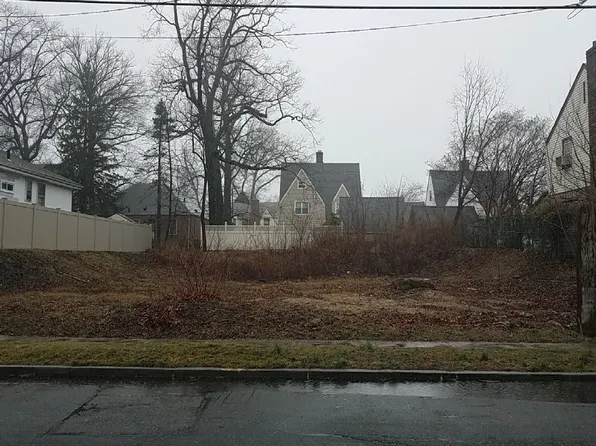 11224 177th St, Jamaica, NY 11433