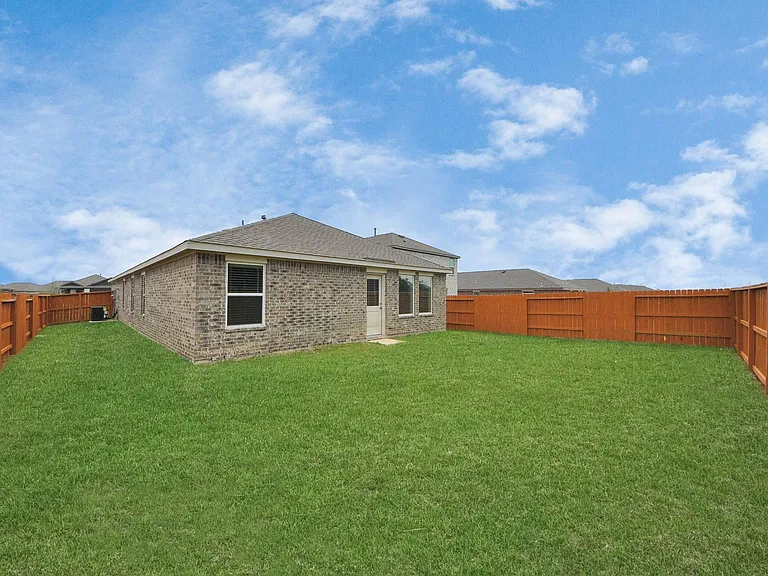 7730 Lavender Jade Dr — Photo 40