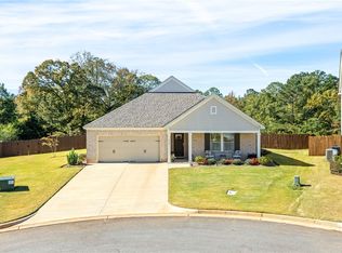 934 Great Bear Rd, Opelika, AL 36804