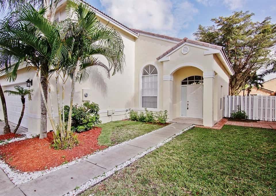 1st image of 19093 NW 12th Ct