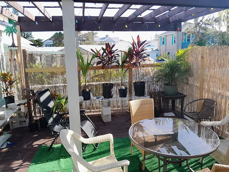 38A S Oleander Ave — Photo 7