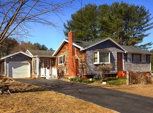 5 Briscoe Rd, Groveland, MA 01834