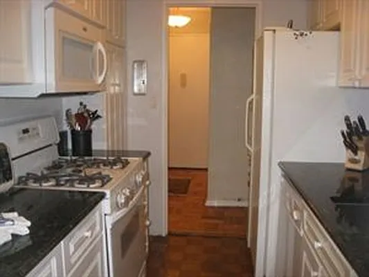 Sold by Douglas Elliman | media 6