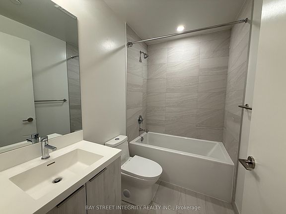 5th image of 400 King St W #609