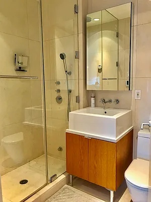 Rented by Nolita Group | media 19