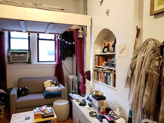 Rented by Signature Property Realty | media 26