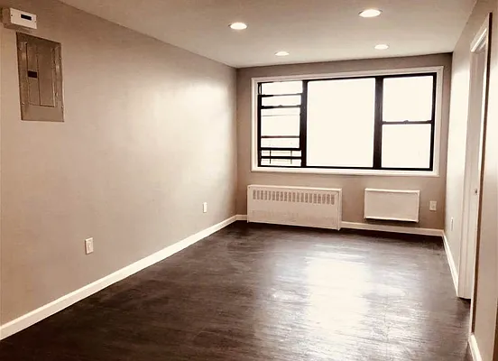 Rented by Bruma Realty LLC | media 3