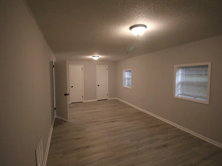 9021 Craigmont Rd SW — Photo 11