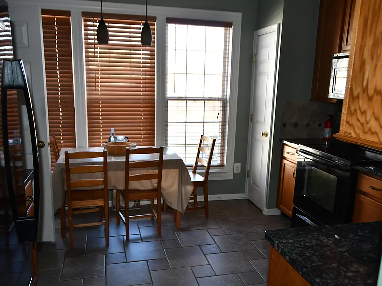 8336 Green Grass Rd — Photo 6