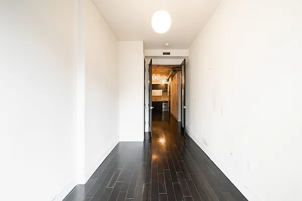 Rented by Jankos Group LLC | media 41