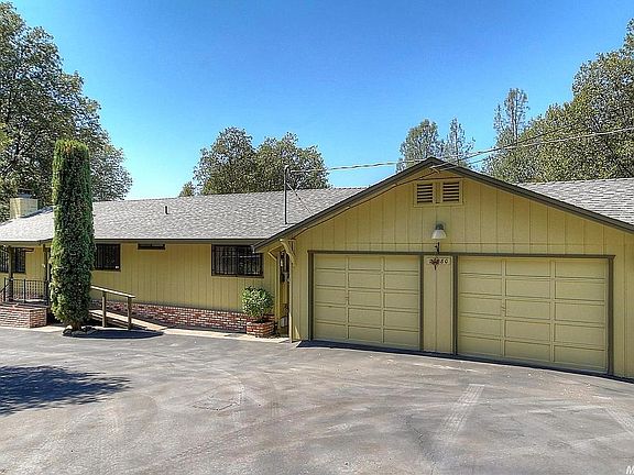 2 car garage