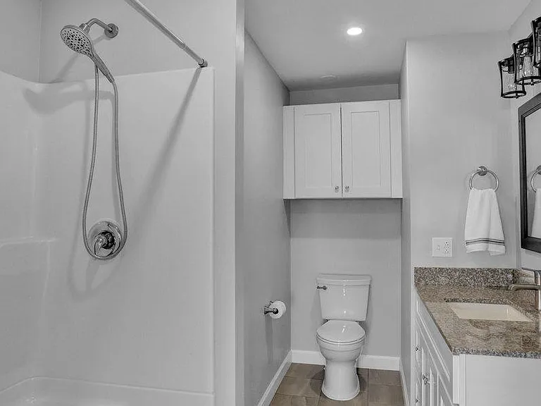933 N Hanover St #2 — Photo 9