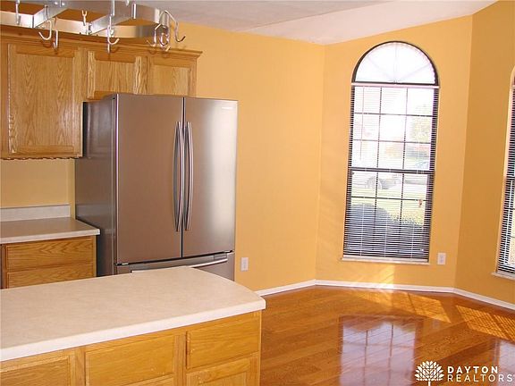 3rd image of 8923 Cadet Cir