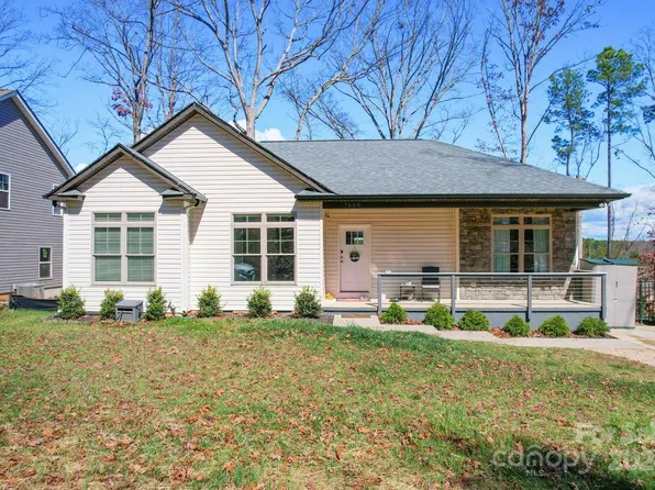 7609 Red Robin Trl, Denver, NC 28037