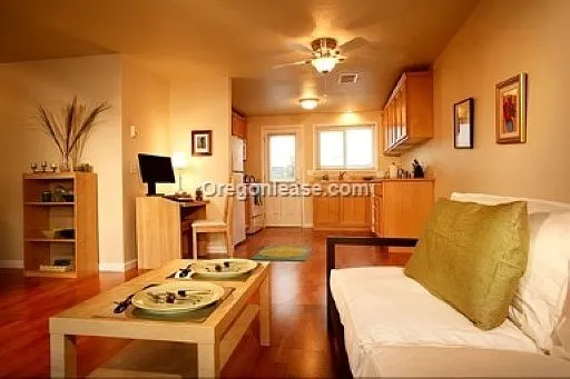 1425 W 8th Ave #11 — Photo 1