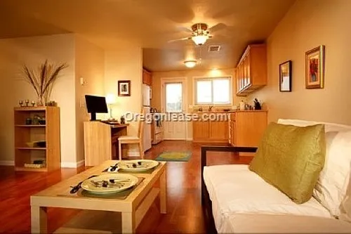 1425 W 8th Ave #11 Photo 1
