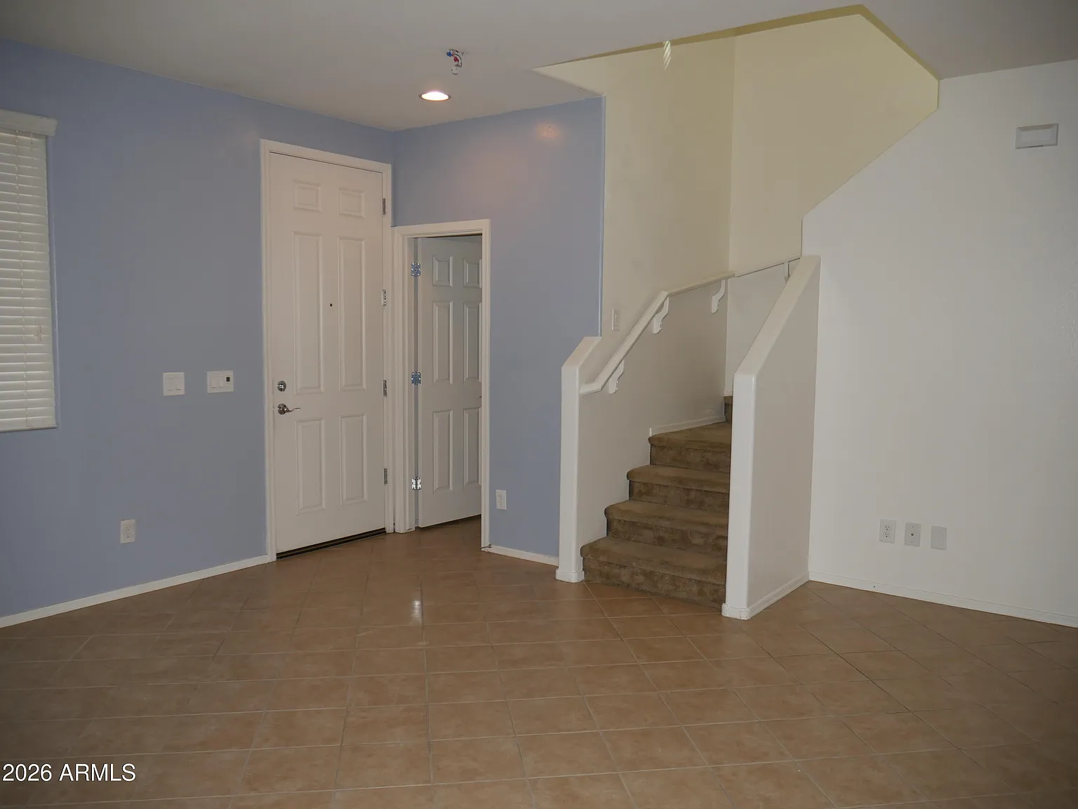 3 bed, 2.5 bath, 1579 sqft, $1,825 — Photo 4
