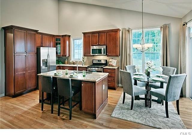 2nd image of 95 Woods Ln #95