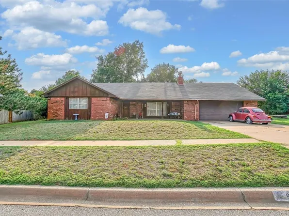 923 Claremont St, Weatherford, OK 73096