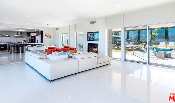 Great Room-Fireplace-Views to pool