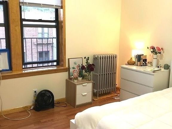 5th image of 45-27 40th St #3