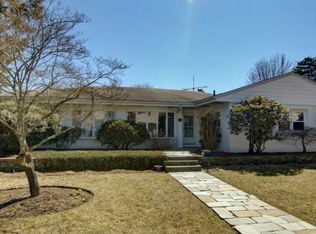 25 Bevelin Rd, Providence, RI 02906