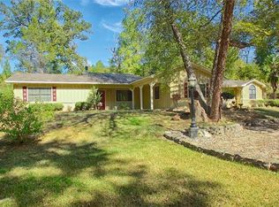 9755 Hill N Dale Rd, Tyler, TX 75709