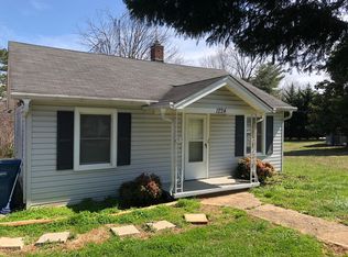 1224 13th St NE, Hickory, NC 28601