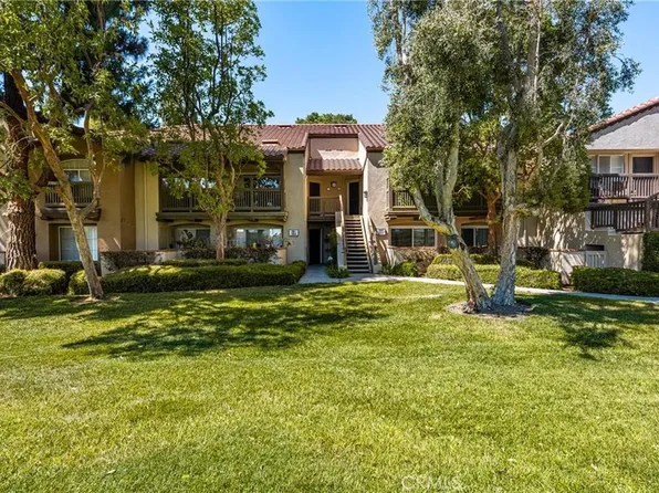 236 S Grisly Canyon Dr Unit M, Orange, CA 92869