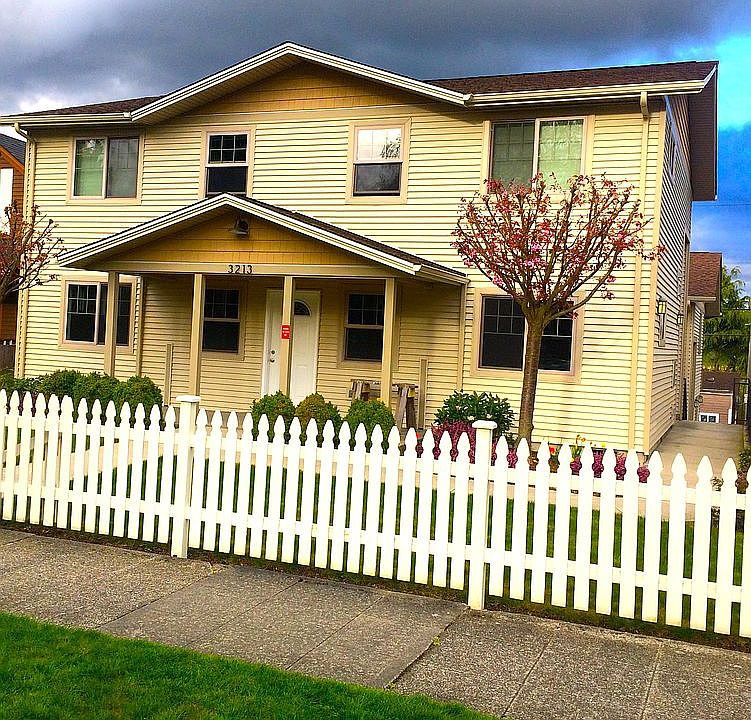 1st image of 3213 Oakes Ave