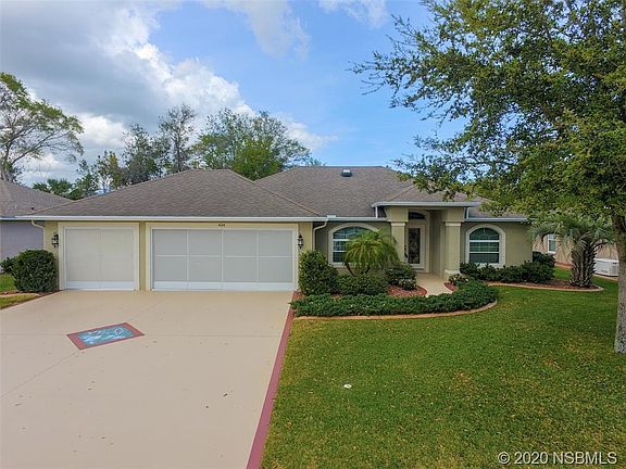 3rd image of 404 Phillips Creek Ln