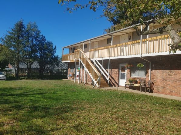 3505 Elm St APT 20