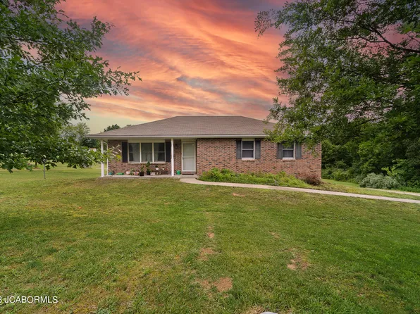 412 Barret St, Holts Summit, MO 65043