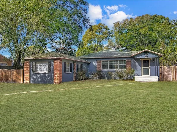 2106 Cordova Dr, Sanford, FL 32771