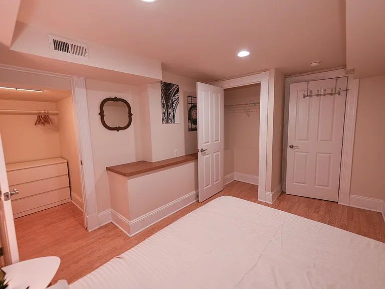 1711 Guilford Ave #2 — Photo 9
