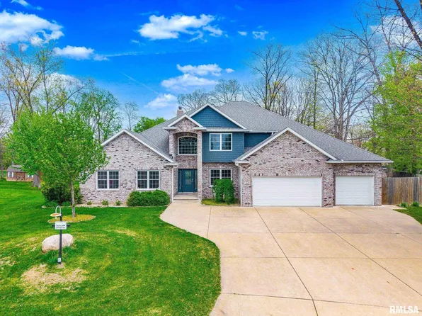 216 Hidden Brook Dr, Groveland, IL 61535