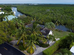 33 S Harbor Dr, Key Largo, FL 33037