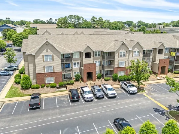 730 W Magnolia Ave APT 1-304, Auburn, AL 36832