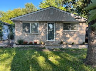 1103 Park Ave, Ford Heights, IL