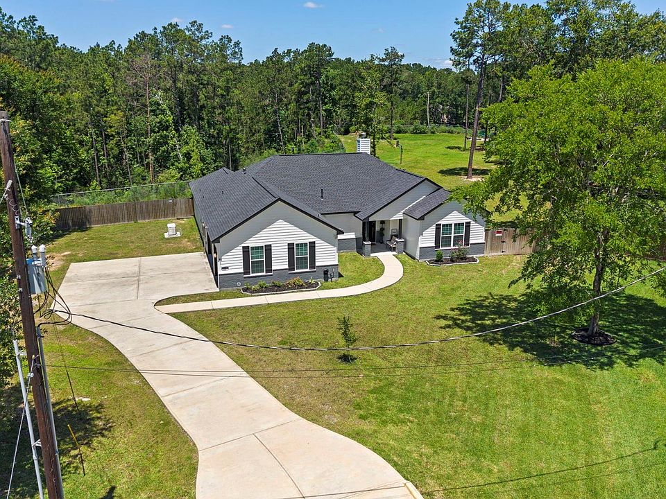 1st image of 23148 Madeira Ct