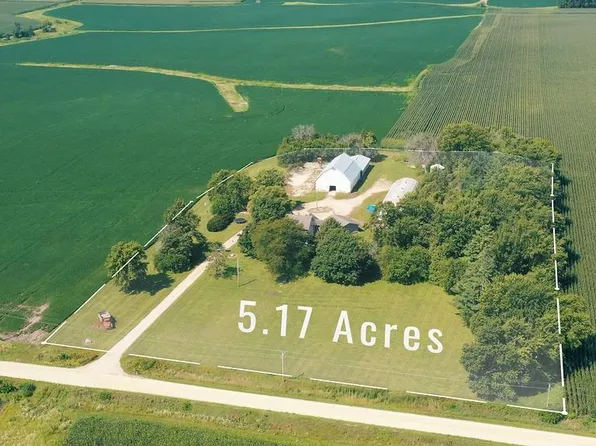 2985 Underwood Ave, Nashua, IA 50658