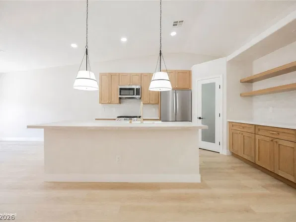 463 Palegold St, Henderson, NV 89012