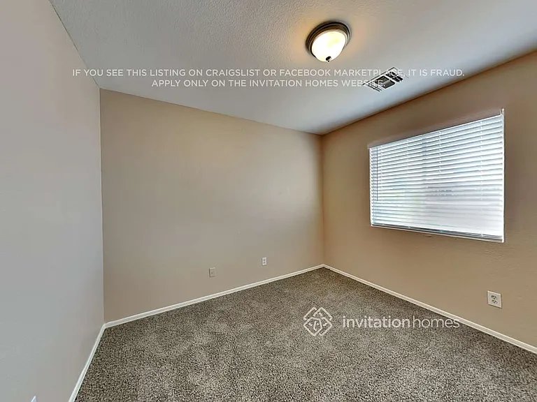 14572 N 154th Ave — Photo 17