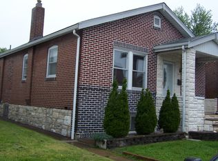 5424 Bates St, Saint Louis, MO 63116