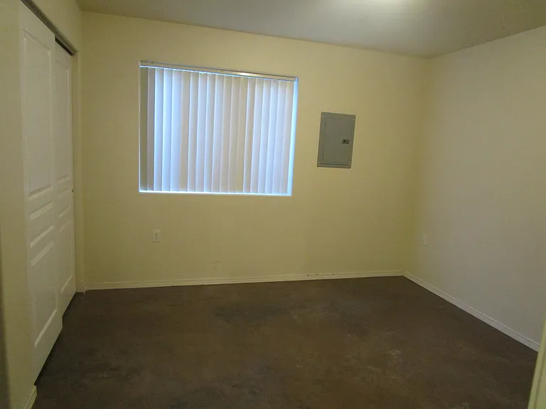314 E C St #104 — Photo 5