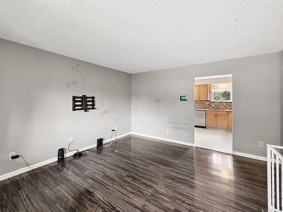 3rd image of 5446 Mellowbrook Ct