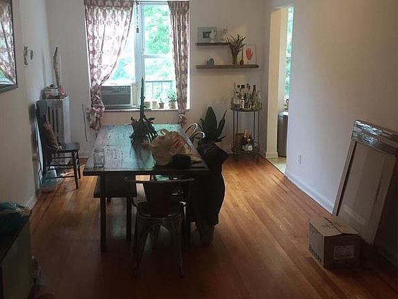 2nd image of 303 President St APT 4