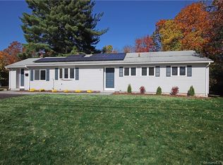26 Harrison St, Windsor Locks, CT 06096