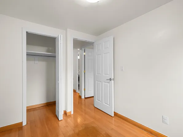 226 Grand Street image 13 of 26